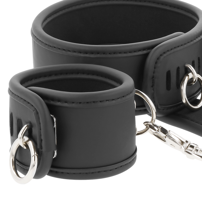 Fetish Submissive Vegan Leather Necklace And Handcuffs With Noprene Lining | Niks.fi verkkokauppa