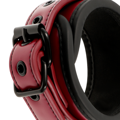 Fetish Submissive Dark Room Vegan Leather Handcuffs With Neoprene Lining | Niks.fi verkkokauppa